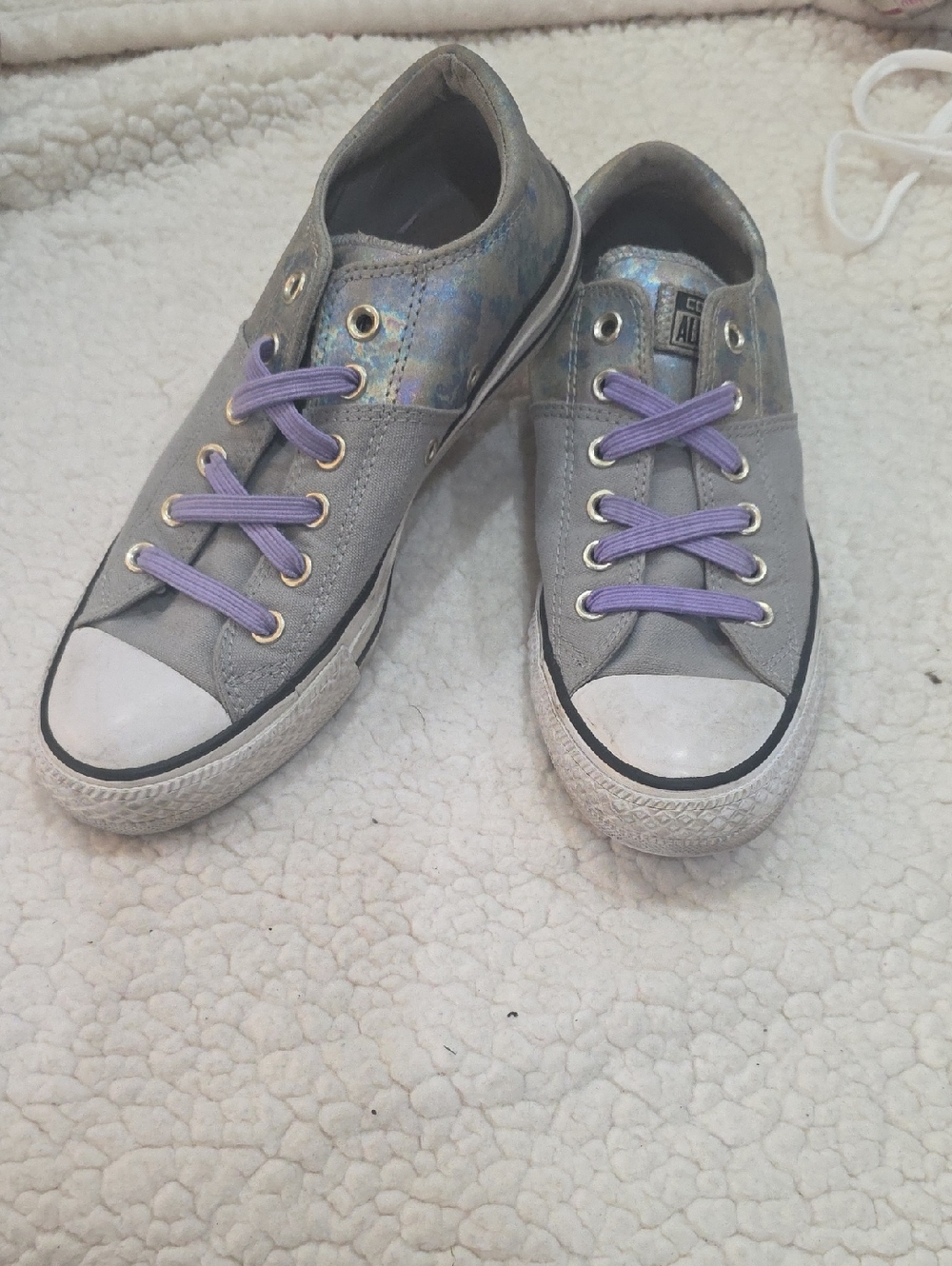 Converse Gray Sneakers with Lavender Laces
